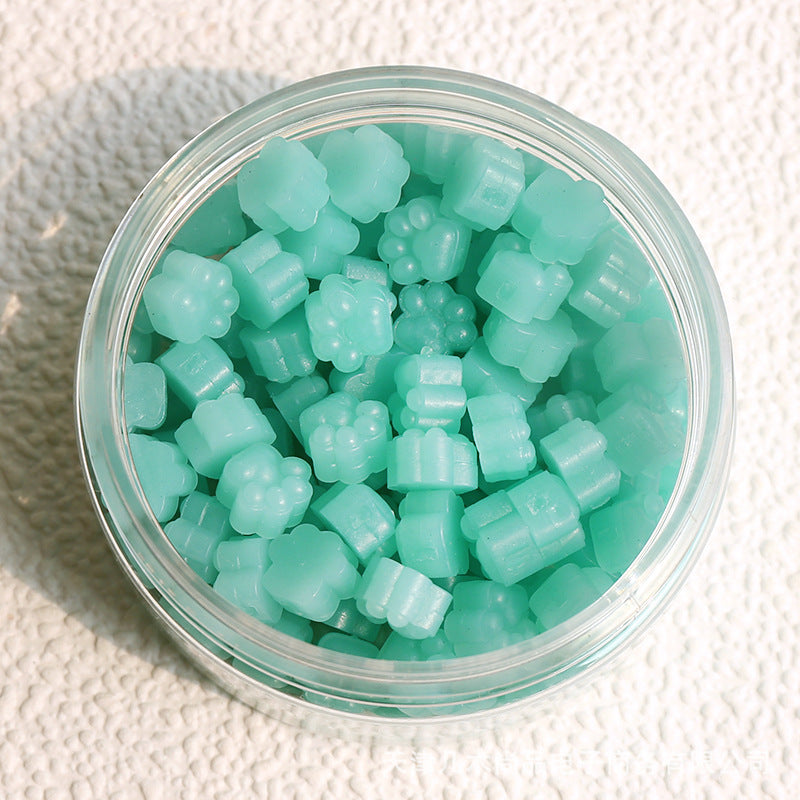 Mini cat paw wax blocks.