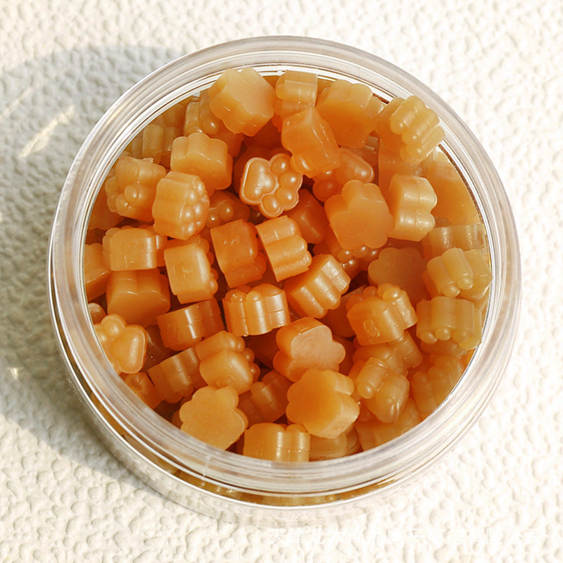 Mini cat paw wax blocks.